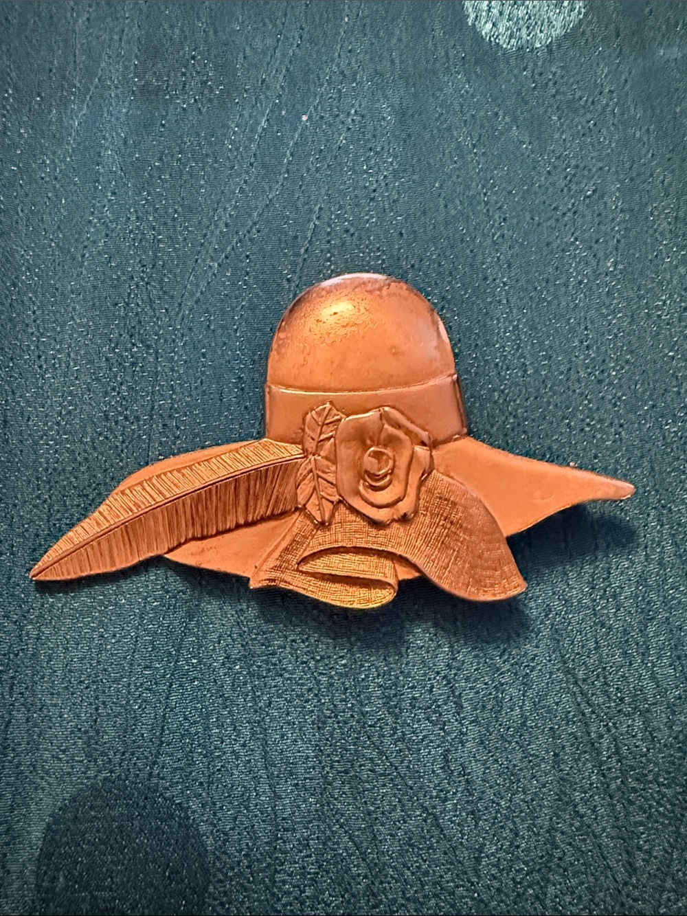 Vintage-Style Women’s Hat Brooch in Burnt Orange